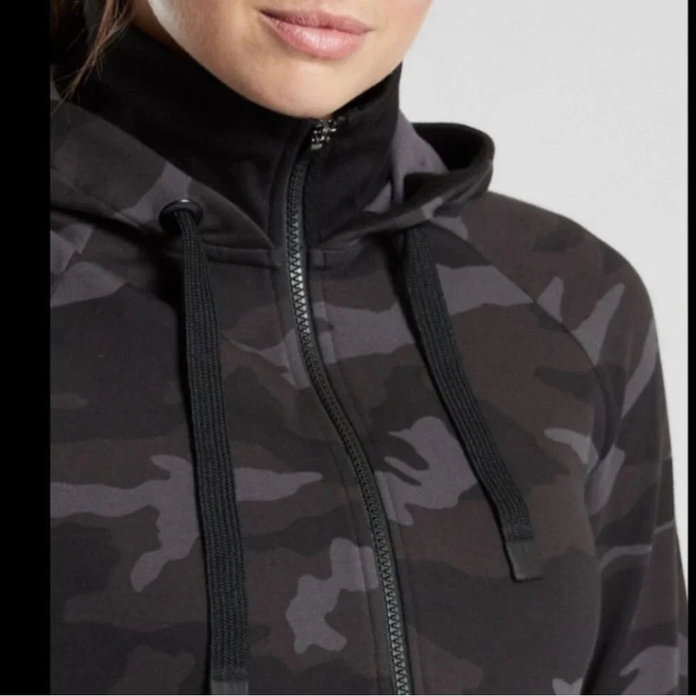 Athleta Triumph full zip black & gray camo hoodie warm up jacket, L - Picture 8 of 11